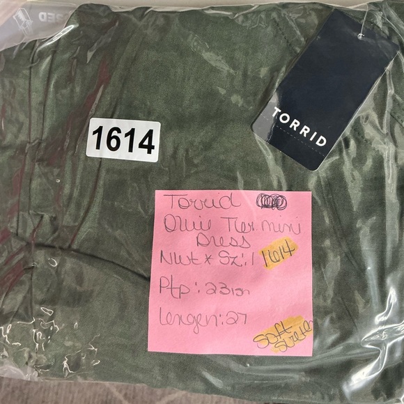 Torrid Olive Green Tiered Midi Dress - Picture 8 of 8